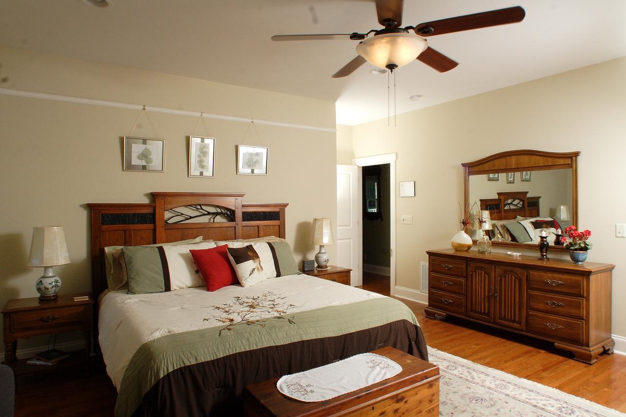 Seven Oaks Bed & Breakfast Highpoint Exterior foto